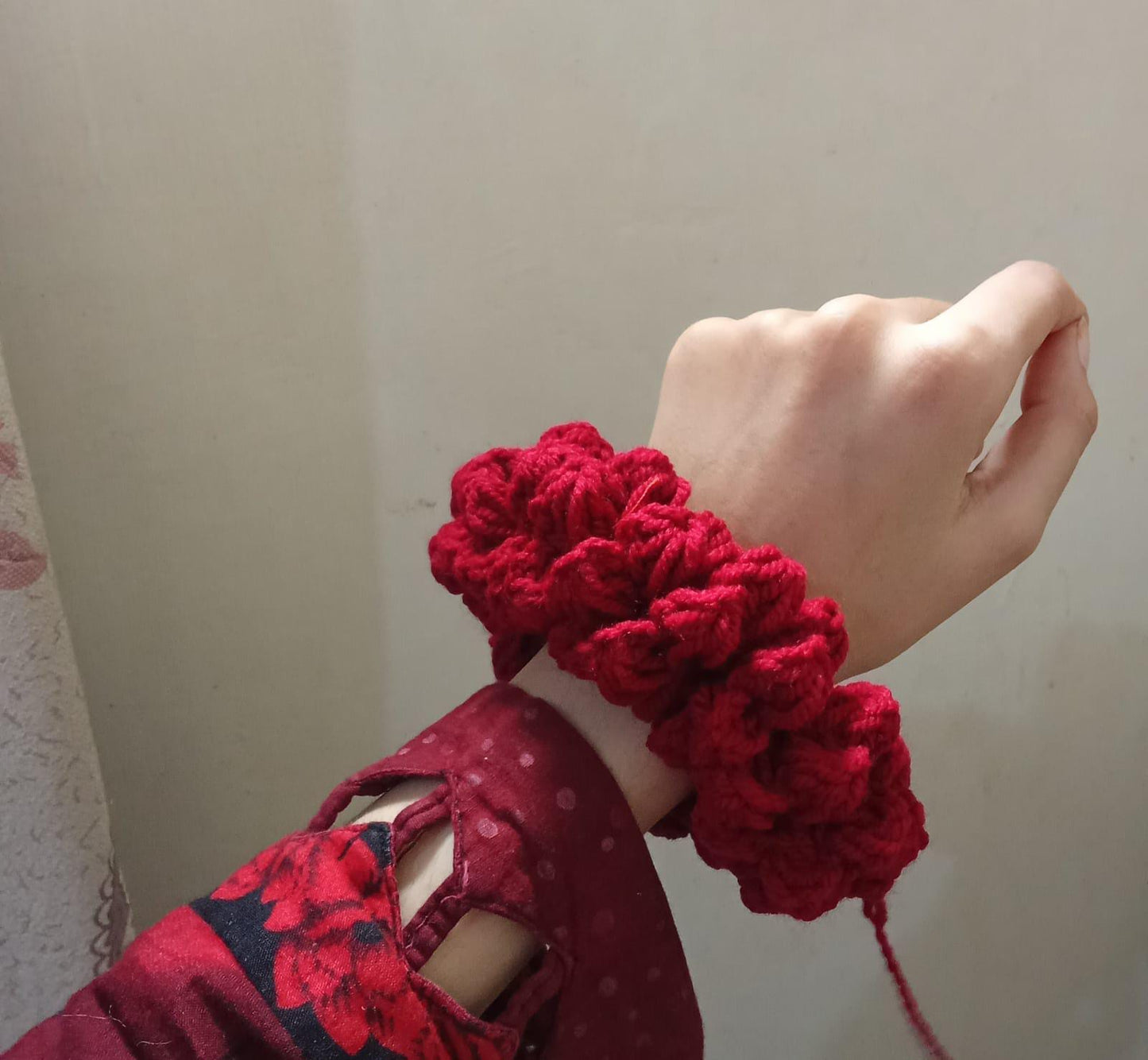 Crochet Scrunchy with Rose Applique - Ivory & Maroon